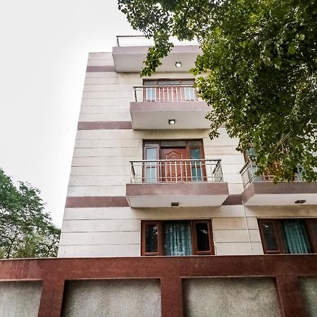 Capital O Hotel Bms Near Appu Ghar Gurgaon Exterior photo